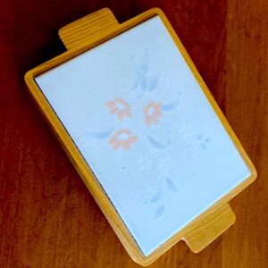 Marazzi Ceramiche vintage ceramic hot plate encased within wooden handles frame